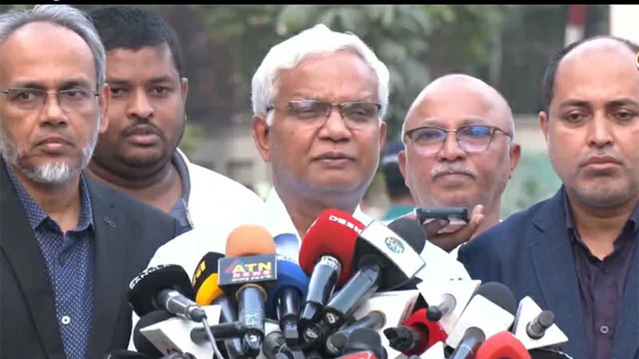অবস্থা বিবেচনায় খালেদা জিয়াকে বিদেশে নেওয়ার সিদ্ধান্ত